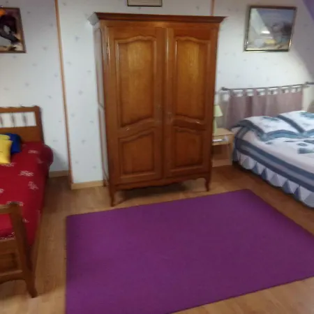 220 Semesterbostad Gourbesville